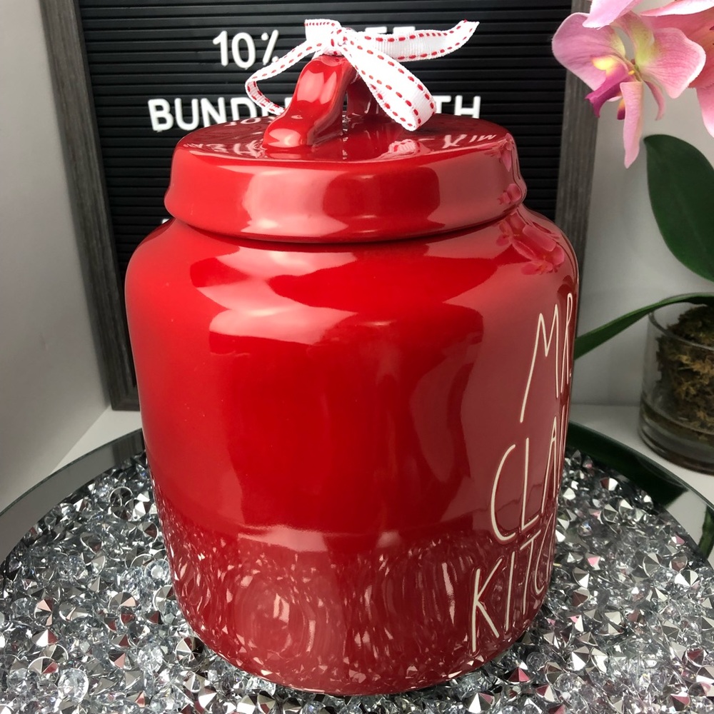 Rae Dunn Mrs Claus’s Kitchen Christmas canister - Picture 2 of 7